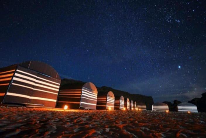 Moon City With Jeep Trips ワディ ・ラム エクステリア 写真